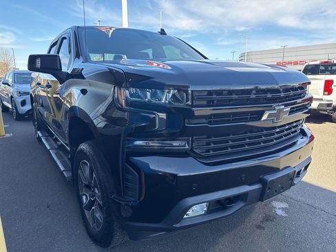 Used 2020 Chevrolet Silverado 1500 RST AWD/4WD image 4