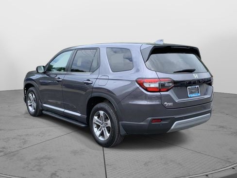 Certified 2023 Honda Pilot EX-L image 5