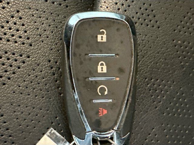 Used 2023 Chevrolet Bolt EUV Premier w/ Sun & Sound Package FWD image 17