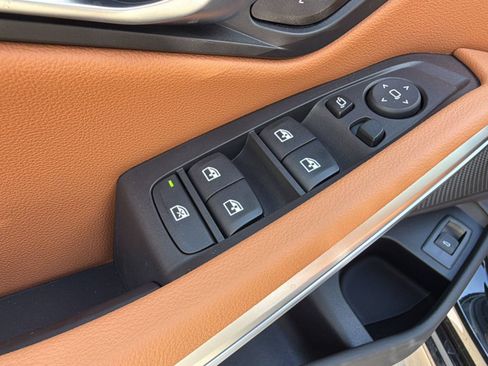 New 2026 BMW 330i Sedan w/ Convenience Package RWD image 18