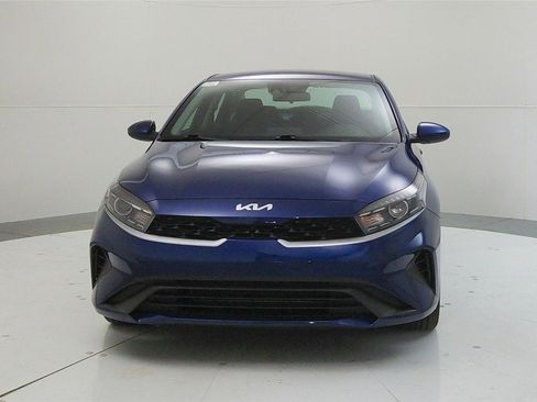 Used 2024 Kia Forte LXS image 2