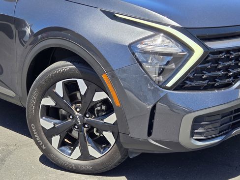 Used 2023 Kia Sportage X-Line AWD/4WD image 9