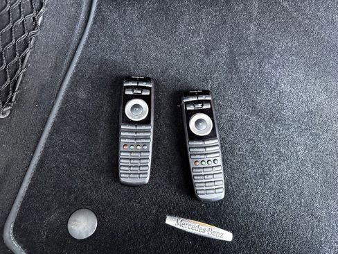 Used 2013 Mercedes-Benz GL 450 4MATIC w/ Premium 2 Pkg image 34