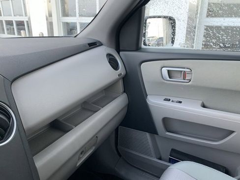 Used 2014 Honda Pilot EX image 12
