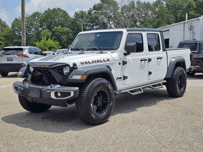 Used 2023 Jeep Gladiator Sport