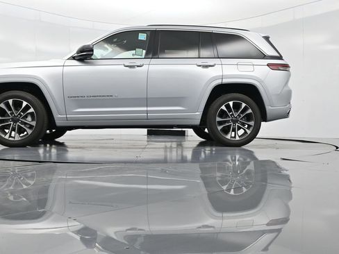 Used 2023 Jeep Grand Cherokee Overland image 46