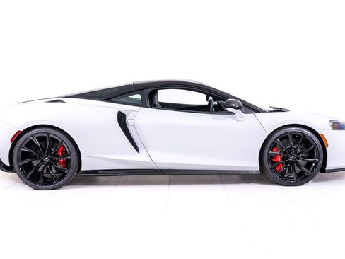 New 2026 McLaren GTS RWD image 6