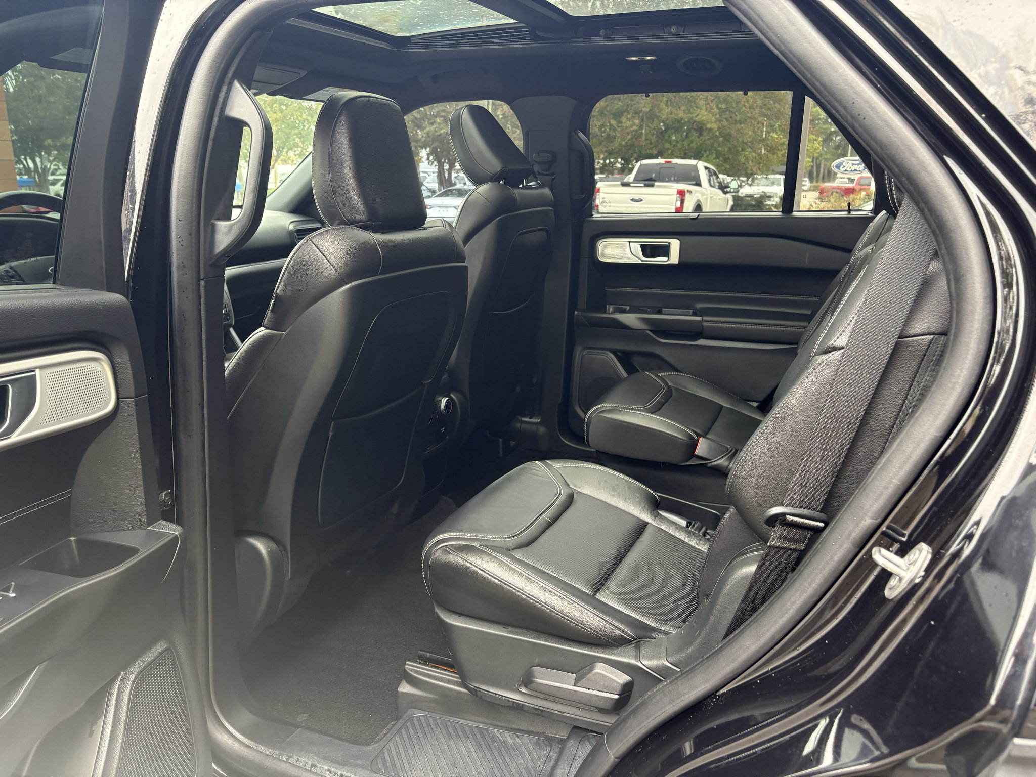 Used 2020 Ford Explorer ST w/ ST Street Pack AWD/4WD image 11