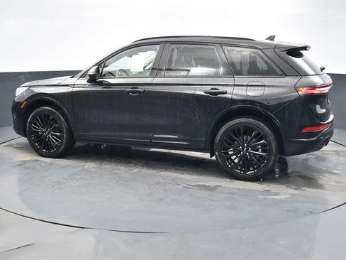 New 2025 Lincoln Corsair Reserve w/ Equipment Group 202A image 2