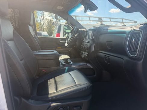 Used 2022 Chevrolet Silverado 3500 LTZ w/ LTZ Plus Package AWD/4WD image 28