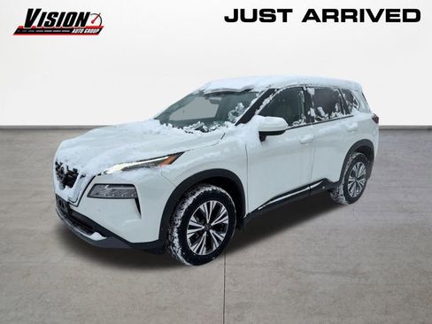 Used 2023 Nissan Rogue SV image 1