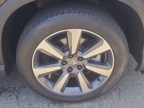 Certified 2023 Honda Pilot Elite image 10