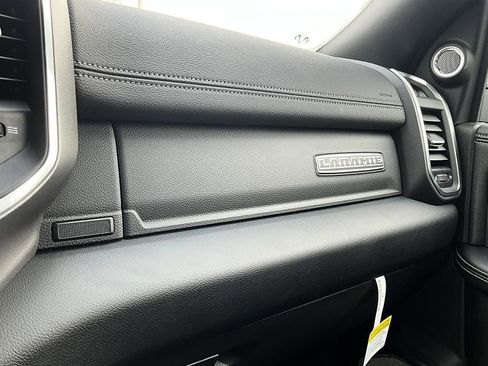 New 2026 RAM 3500 Laramie AWD/4WD image 34