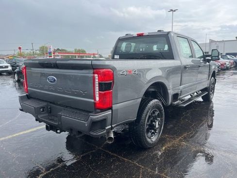 New 2026 Ford F250 XL w/ STX Appearance Package AWD/4WD image 4