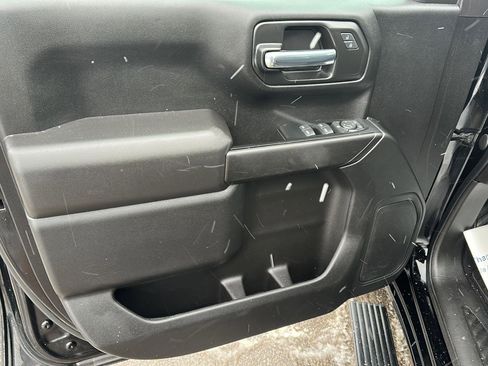 Used 2023 GMC Sierra 1500 Pro w/ Graphite Edition image 15