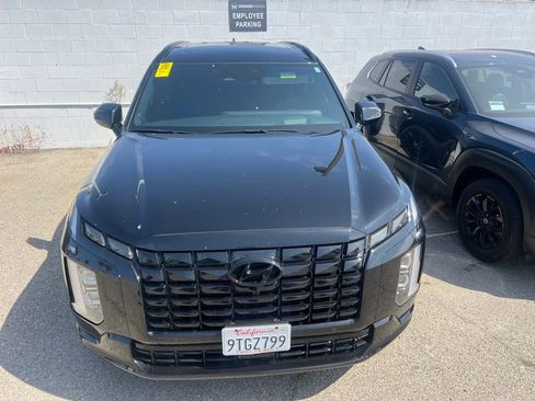 Used 2025 Hyundai Palisade Calligraphy AWD/4WD image 9