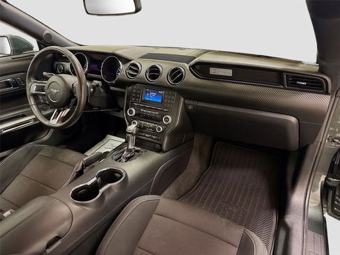 Used 2015 Ford Mustang Coupe RWD image 26
