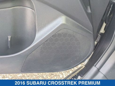 Used 2016 Subaru Crosstrek 2.0i Premium image 14