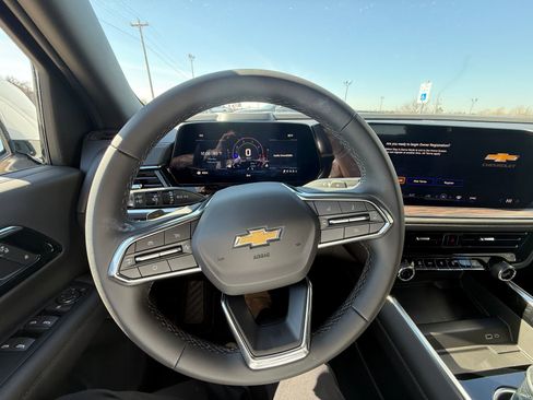 New 2026 Chevrolet Tahoe LS image 10