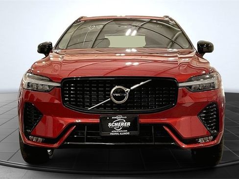 Certified 2024 Volvo XC60 B5 Core image 3