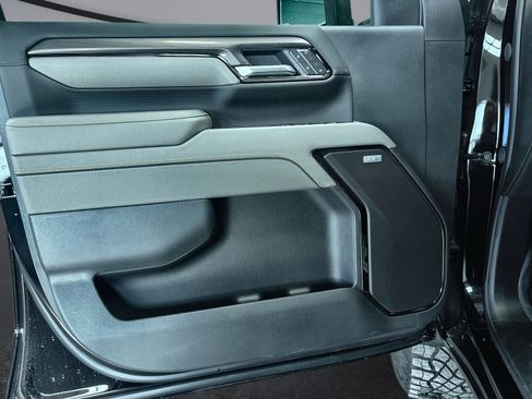 New 2026 Chevrolet Silverado 2500 ZR2 w/ LPO, Dark Essentials Package AWD/4WD image 20