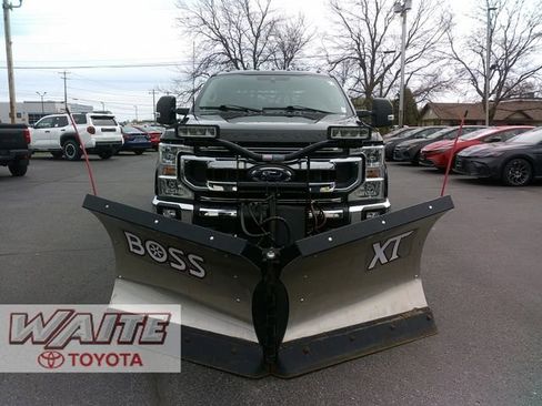 Used 2022 Ford F250 XLT w/ XLT Value Package AWD/4WD image 6