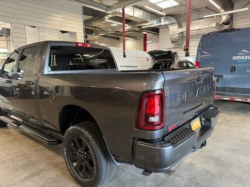 Used 2025 RAM 2500 Big Horn AWD/4WD image 14