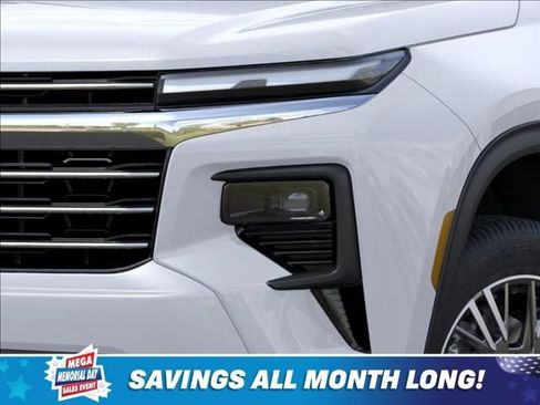 New 2026 Chevrolet Traverse LT w/ Driver Confidence Package FWD image 10