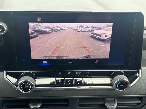 Used 2023 Chevrolet Colorado Trail Boss AWD/4WD image 26