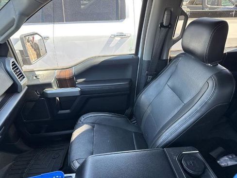 Used 2016 Ford F150 Lariat w/ Equipment Group 501A Mid AWD/4WD image 13