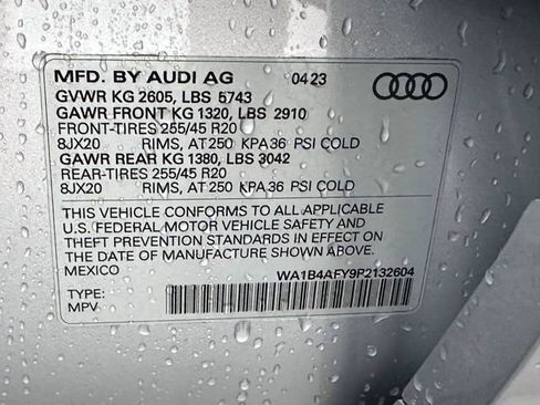 Certified 2023 Audi SQ5 Premium Plus w/ Premium Plus Package AWD/4WD image 38