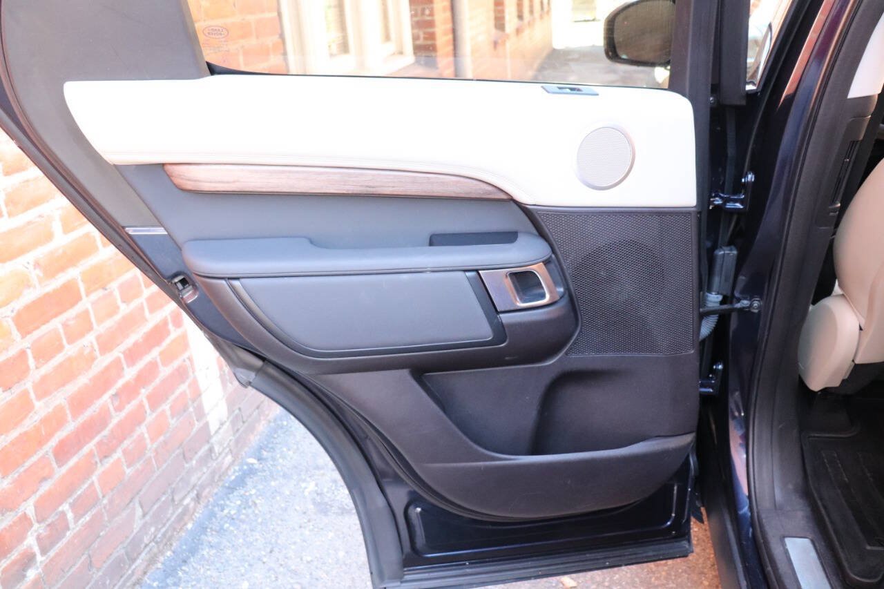 Used 2018 Land Rover Discovery HSE AWD/4WD image 51