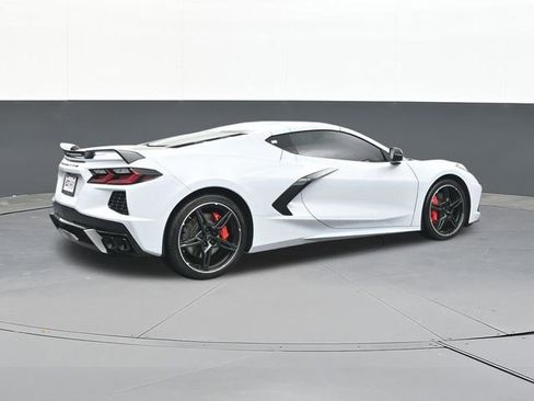Used 2024 Chevrolet Corvette Stingray Preferred Cpe w/ Z51 Performance Package RWD image 16