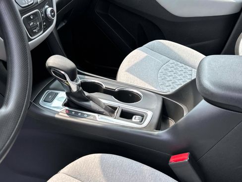 Certified 2022 Chevrolet Equinox LS w/ LS Convenience Package image 15