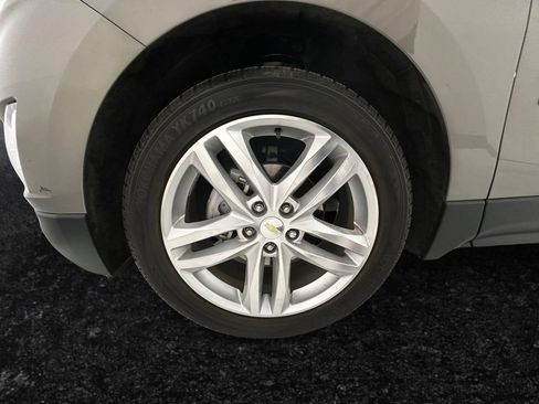 Used 2018 Chevrolet Equinox Premier image 27