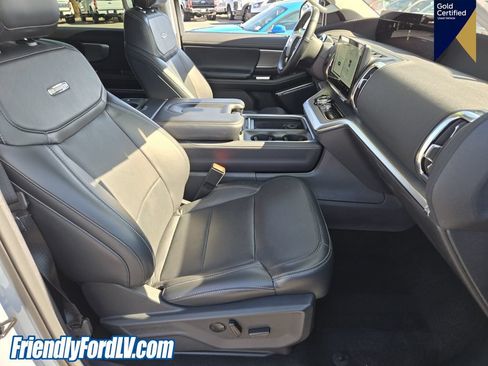 Certified 2025 Ford Expedition Platinum AWD/4WD image 20