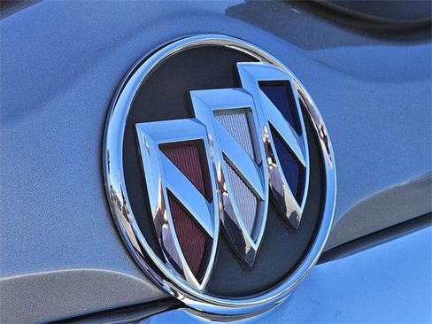 Used 2024 Buick Enclave Premium image 15