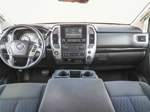 Used 2021 Nissan Titan SV w/ Accessory Utility Package image 14