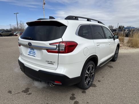 New 2026 Subaru Ascent Limited image 12