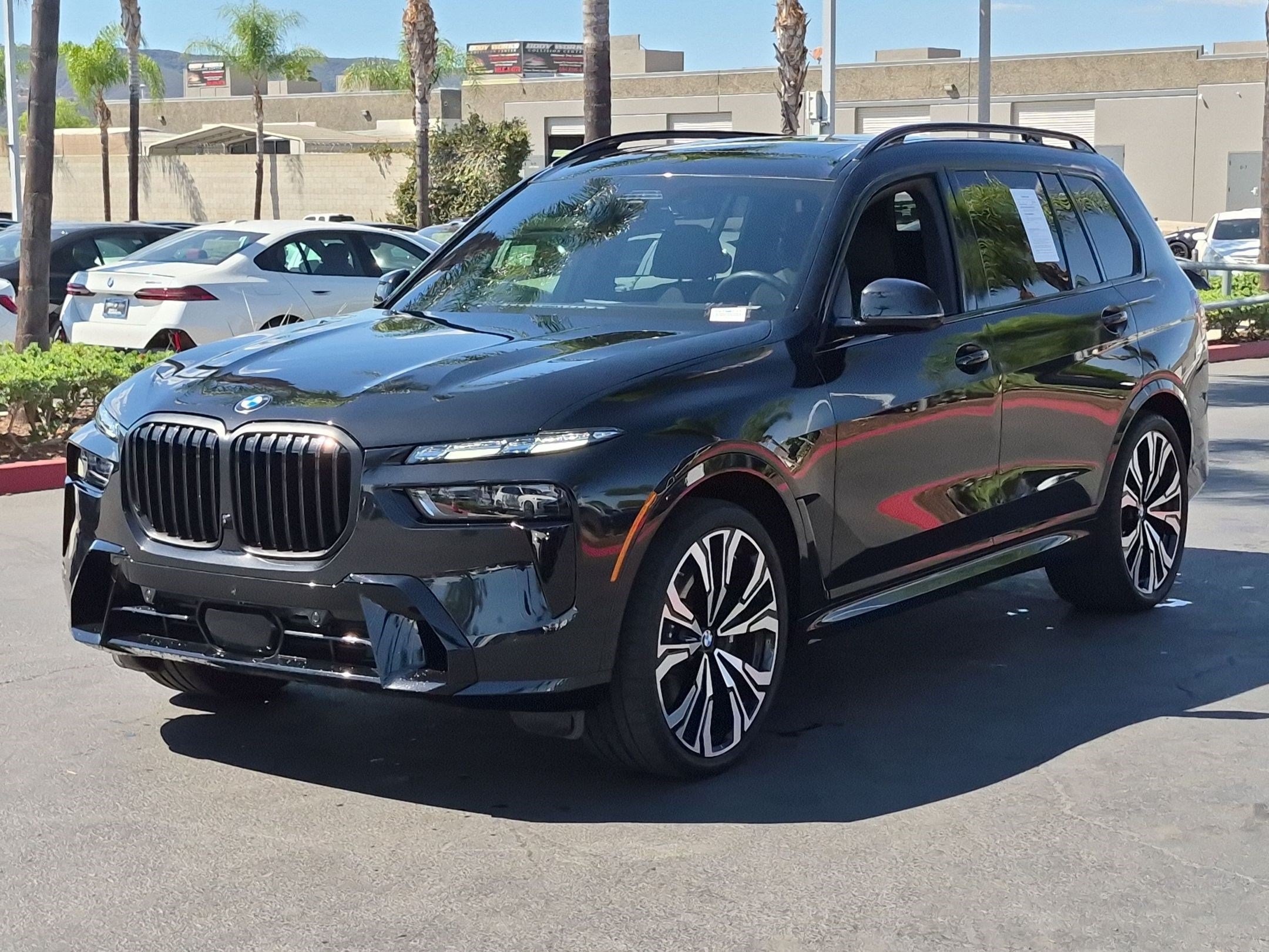 Used 2026 BMW X7 xDrive40i w/ Executive Package AWD/4WD image 5