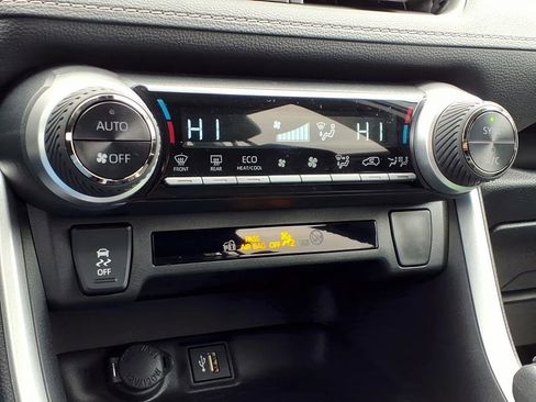 Certified 2024 Toyota RAV4 XLE image 19