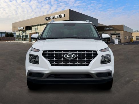 New 2026 Hyundai Venue SEL image 12