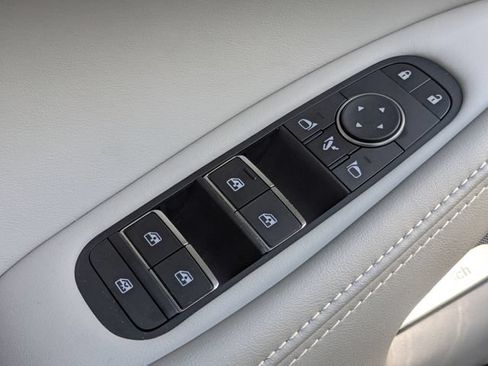 Used 2026 INFINITI QX60 Luxe w/ Cargo Package FWD image 29