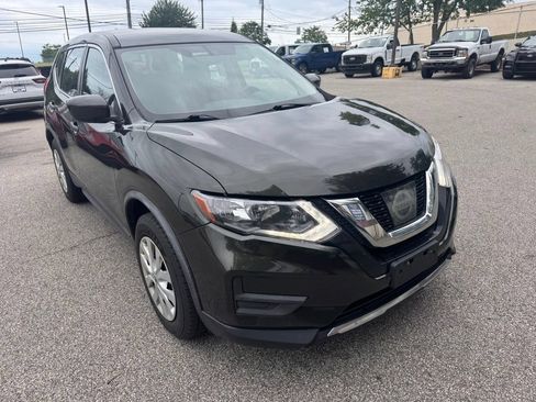 Used 2017 Nissan Rogue S AWD/4WD image 7