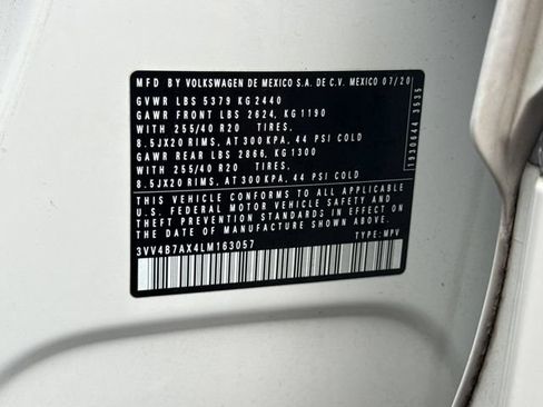 Used 2020 Volkswagen Tiguan SEL Premium R-Line w/ 3rd Row Seat Package AWD/4WD image 22