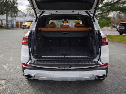 Used 2021 BMW X5 xDrive45e w/ Premium Package 3 image 17