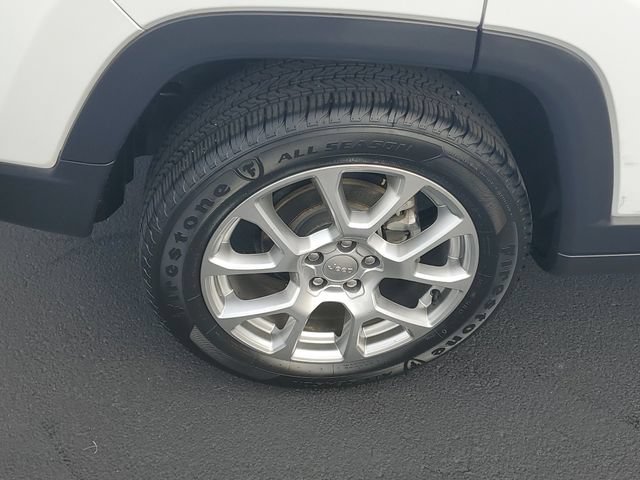 Used 2022 Jeep Compass Latitude AWD/4WD image 5