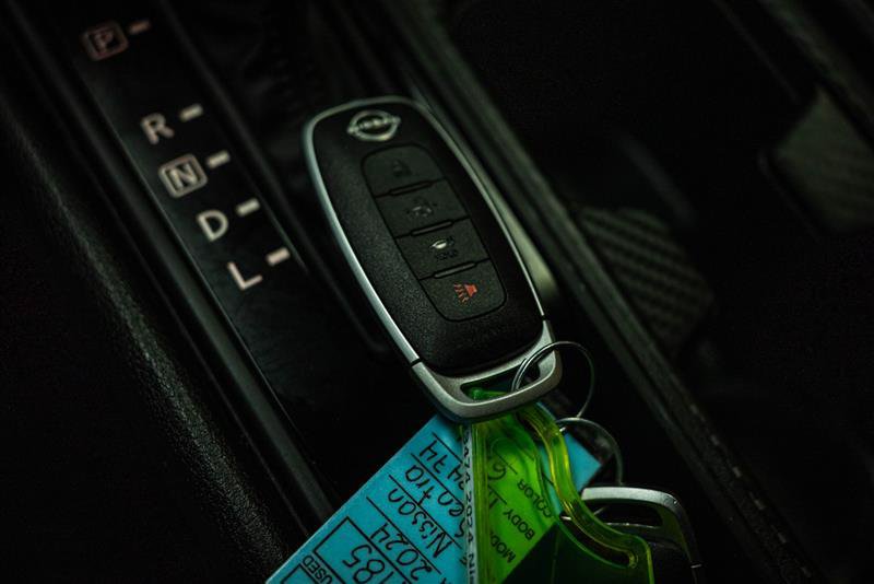 Used 2024 Nissan Sentra S FWD image 19