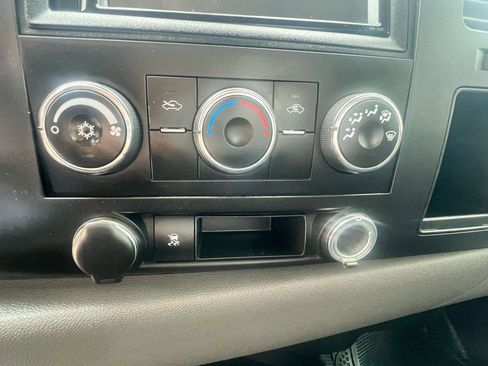 Used 2010 Chevrolet Silverado 1500 W/T w/ Skid Plate Package AWD/4WD image 12