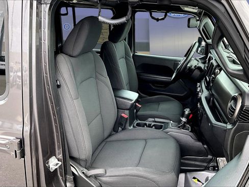 Used 2021 Jeep Wrangler Unlimited Sport image 29